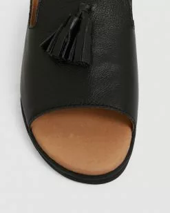 Easy Steps Gilmore BLACK GLOVE -Sandals Sales Shop http3A2F2Fstatic.theiconic.com .au2Fp2Feasy steps 6016 7841241 4