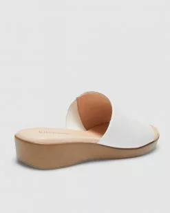 Easy Steps Ellen WHITE GLOVE -Sandals Sales Shop http3A2F2Fstatic.theiconic.com .au2Fp2Feasy steps 8126 6550941 3