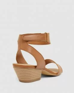 Easy Steps Vienna TAN GLOVE -Sandals Sales Shop http3A2F2Fstatic.theiconic.com .au2Fp2Feasy steps 8519 6561731 3