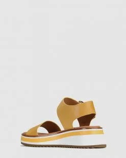 Eos Sporty Mustard -Sandals Sales Shop http3A2F2Fstatic.theiconic.com .au2Fp2Feos 0028 9420351 4