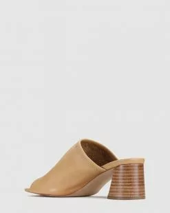 Eos Petti Tan -Sandals Sales Shop http3A2F2Fstatic.theiconic.com .au2Fp2Feos 0102 2458351 5