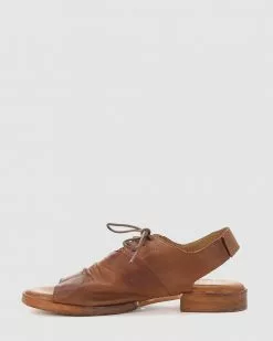 Eos Liddy Brandy -Sandals Sales Shop http3A2F2Fstatic.theiconic.com .au2Fp2Feos 1394 609297 4