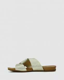 Eos Lar Champagne -Sandals Sales Shop http3A2F2Fstatic.theiconic.com .au2Fp2Feos 2298 1382931 3