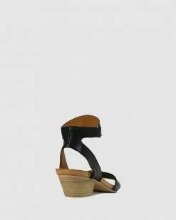 Eos Cubo Black -Sandals Sales Shop http3A2F2Fstatic.theiconic.com .au2Fp2Feos 2394 0383041 3