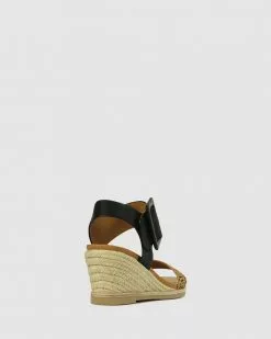 Eos Empathy Black Cheetah -Sandals Sales Shop http3A2F2Fstatic.theiconic.com .au2Fp2Feos 2400 4799341 3