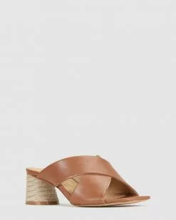 Eos Petora Brandy -Sandals Sales Shop http3A2F2Fstatic.theiconic.com .au2Fp2Feos 5909 3865351 4