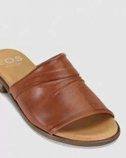 Eos Ilo Brandy -Sandals Sales Shop http3A2F2Fstatic.theiconic.com .au2Fp2Feos 9826 5383041 3