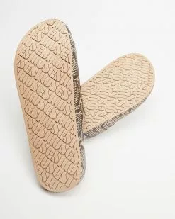 Freedom Moses Slides - Unisex Cobra Sands -Sandals Sales Shop http3A2F2Fstatic.theiconic.com .au2Fp2Ffreedom moses 4671 6194411 4