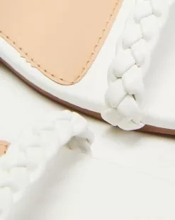 Freelance Shoes Mala Sandals White -Sandals Sales Shop http3A2F2Fstatic.theiconic.com .au2Fp2Ffreelance 3126 3445741 3