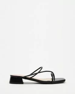 Freelance Shoes Lizzi Sandals Black