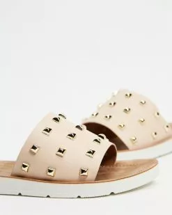 Freelance Shoes Val Beige -Sandals Sales Shop http3A2F2Fstatic.theiconic.com .au2Fp2Ffreelance 4212 5313351 4