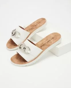 Freelance Shoes Velma White