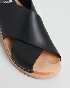 Funkis 650 Jonna Clog Low Black Veggie -Sandals Sales Shop http3A2F2Fstatic.theiconic.com .au2Fp2Ffunkis 1703 209989 4