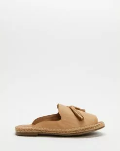 Human Premium Via Natural -Sandals Sales Shop http3A2F2Fstatic.theiconic.com .au2Fp2Fhuman premium 3590 4814431 2