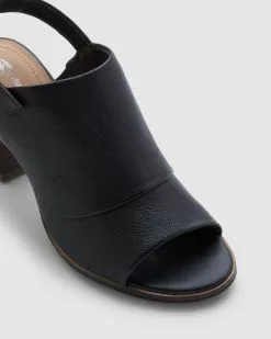 Hush Puppies Sapphire Black -Sandals Sales Shop http3A2F2Fstatic.theiconic.com .au2Fp2Fhush puppies 2154 8968641 4