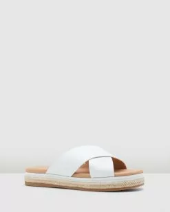 Hush Puppies Kelani White -Sandals Sales Shop http3A2F2Fstatic.theiconic.com .au2Fp2Fhush puppies 8405 3648241 5