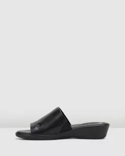 Hush Puppies Coco Black/Black -Sandals Sales Shop http3A2F2Fstatic.theiconic.com .au2Fp2Fhush puppies 8848 3203611 3