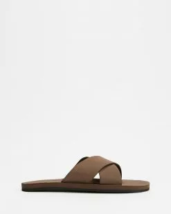 Indosole ESSENTLS Cross - Women's Soil