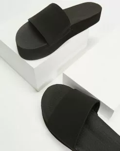 Indosole PLATFORM Slides Black -Sandals Sales Shop http3A2F2Fstatic.theiconic.com .au2Fp2Findosole 6651 0819911 4
