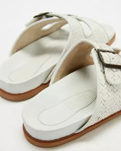 JAMES | SMITH Sardinia Slides White -Sandals Sales Shop http3A2F2Fstatic.theiconic.com .au2Fp2Fjames smith 1161 0468231 3