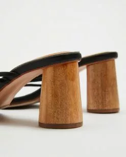 JAMES | SMITH Taormina Toe Strap Sandals Black -Sandals Sales Shop http3A2F2Fstatic.theiconic.com .au2Fp2Fjames smith 5585 3368231 4