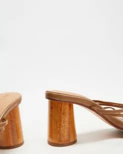 JAMES | SMITH Taormina Toe Strap Sandals Island Tan -Sandals Sales Shop http3A2F2Fstatic.theiconic.com .au2Fp2Fjames smith 9979 2368231 3