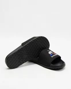 Le Coq Sportif August Slides - Unisex Black -Sandals Sales Shop http3A2F2Fstatic.theiconic.com .au2Fp2Fle coq sportif 4134 5515531 4