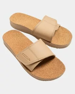Maseur Gentle Massage Sandals - Unisex Beige