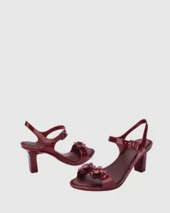 Melissa + VIKTOR & ROLF Lady Emme Blossom Red -Sandals Sales Shop http3A2F2Fstatic.theiconic.com .au2Fp2Fmelissa 2098 3344341 3