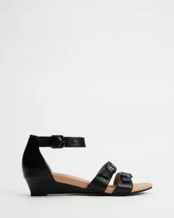Mia Vita Hype Wedge Sandal Black