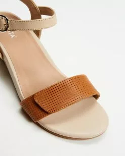 Mia Vita Nelly Wedge Sandal Tan -Sandals Sales Shop http3A2F2Fstatic.theiconic.com .au2Fp2Fmia vita 1277 4821041 2
