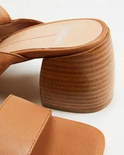 Mollini Blayke Sandals Dark Tan -Sandals Sales Shop http3A2F2Fstatic.theiconic.com .au2Fp2Fmollini 4662 6722131 4