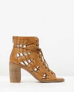 Mollini Jayman Leather Block Heels Tan