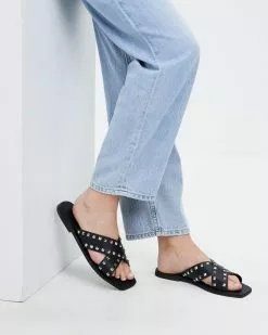 Mollini Salts Sandals Black Leather -Sandals Sales Shop http3A2F2Fstatic.theiconic.com .au2Fp2Fmollini 7802 7045531 2