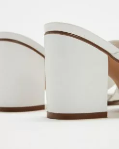 Mollini Acacia White -Sandals Sales Shop http3A2F2Fstatic.theiconic.com .au2Fp2Fmollini 9927 1980841 3