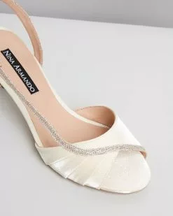 Nina Armando Emily Off White -Sandals Sales Shop http3A2F2Fstatic.theiconic.com .au2Fp2Fnina armando 3250 682949 4