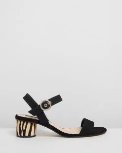 Nina Armando Sharon Black