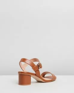 Nina Armando Sharon Tan -Sandals Sales Shop http3A2F2Fstatic.theiconic.com .au2Fp2Fnina armando 5026 687469 2