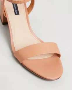 Nina Armando May Tan -Sandals Sales Shop http3A2F2Fstatic.theiconic.com .au2Fp2Fnina armando 5261 327799 4