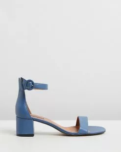 Nina Armando Michelle Blue