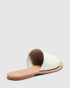 Novo Squeeze Leather White -Sandals Sales Shop http3A2F2Fstatic.theiconic.com .au2Fp2Fnovo 5283 5951641 3