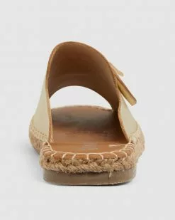 Ravella Blink GOLD METALLIC -Sandals Sales Shop http3A2F2Fstatic.theiconic.com .au2Fp2Fravella 5363 1458241 5