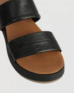 S by Sempre Di Claire Flatforms Black -Sandals Sales Shop http3A2F2Fstatic.theiconic.com .au2Fp2Fs by sempre di 2441 6185341 4