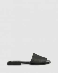 S by Sempre Di Anisa Flat Sandals 091-black