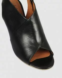 S by Sempre Di Uberto Block Heels Black -Sandals Sales Shop http3A2F2Fstatic.theiconic.com .au2Fp2Fs by sempre di 3550 5622931 4