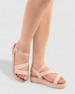 S by Sempre Di Kelby Flatforms Blush -Sandals Sales Shop http3A2F2Fstatic.theiconic.com .au2Fp2Fs by sempre di 3896 3185341 5