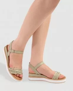 S by Sempre Di Shantia Platforms Olive -Sandals Sales Shop http3A2F2Fstatic.theiconic.com .au2Fp2Fs by sempre di 8134 0185341 5