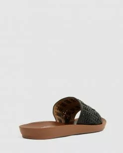 Sandler Grid BLACK SMOOTH -Sandals Sales Shop http3A2F2Fstatic.theiconic.com .au2Fp2Fsandler 2481 0674931 4