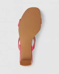 Sandler Hepburn PINK PATENT -Sandals Sales Shop http3A2F2Fstatic.theiconic.com .au2Fp2Fsandler 2532 1045241 5