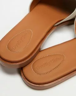 See By Chloé Ghirona Sandals Gesso -Sandals Sales Shop http3A2F2Fstatic.theiconic.com .au2Fp2Fsee by chloe 9838 3961641 3